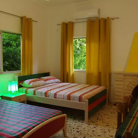 Apartment Garden House 2 *