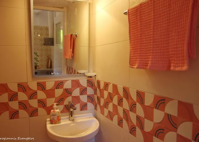 Garden House Escape * Amarynthos