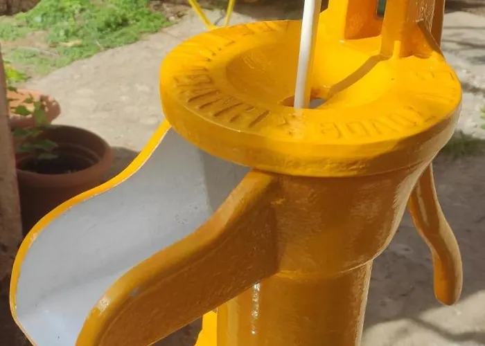 Garden House Escape * Amarynthos