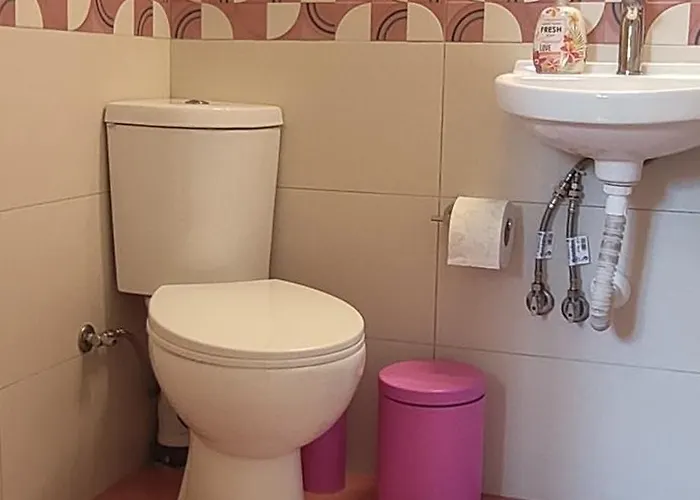 Garden House Escape Apartment Amarynthos